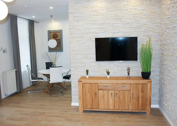 Im Ostseebad In Strandnaehe, Kurhaus Nordstrand,naehe Binz Und Sellin * Гёрен