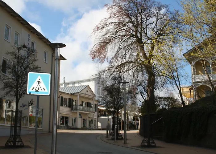 Im Ostseebad In Strandnaehe, Kurhaus Nordstrand,naehe Binz Und Sellin Апартаменты *